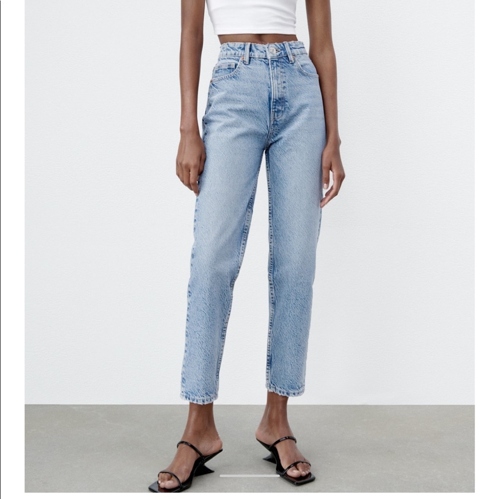 Zara Mom Fit Jeans